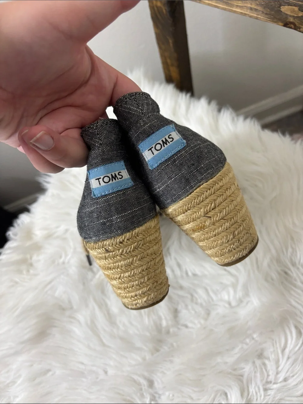 Toms Light Blue Gray Lace-Up Wedge Espadrille Size 7.5